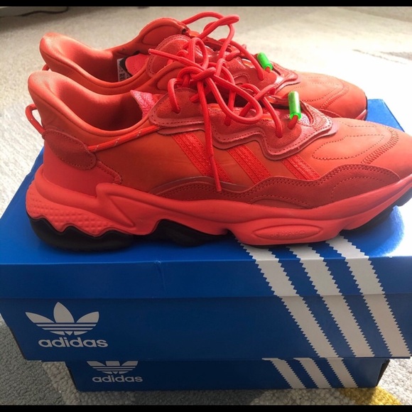 Snickers - Picture 3 of 6